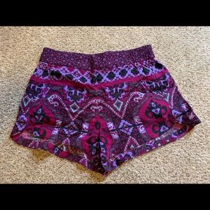 Soft Midrise Express Shorts